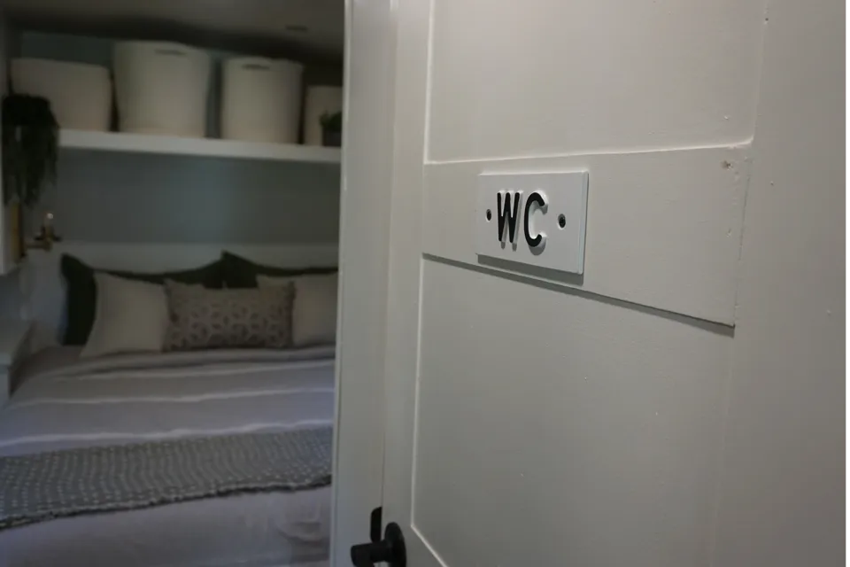 Joy the RV (Completely Renovated Class A)