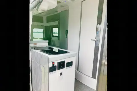 Loft sur la Route - Montecarlo FB21 Classe B 