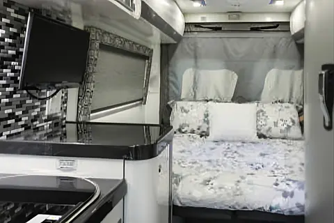 Loft sur la Route - Montecarlo FB21 Classe B 