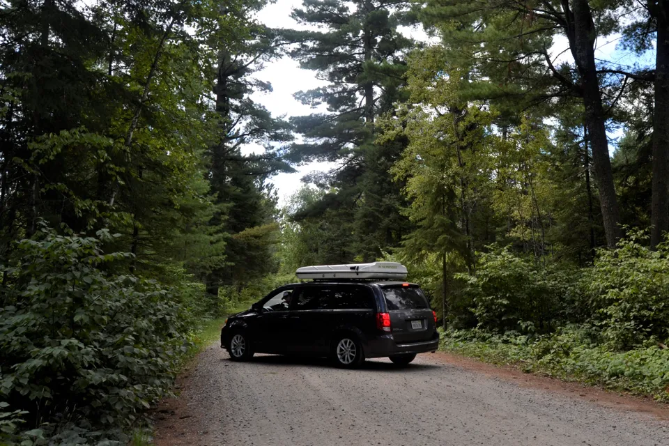 Fuel Efficient, Easy to Drive Campervan! Seats/Sleeps 4 adults, 5 w/kids!