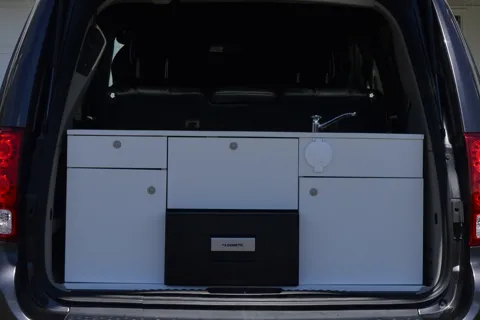 Fuel Efficient, Easy to Drive Campervan! Seats/Sleeps 4 adults, 5 w/kids!