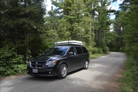 Fuel Efficient, Easy to Drive Campervan! Seats/Sleeps 4 adults, 5 w/kids!