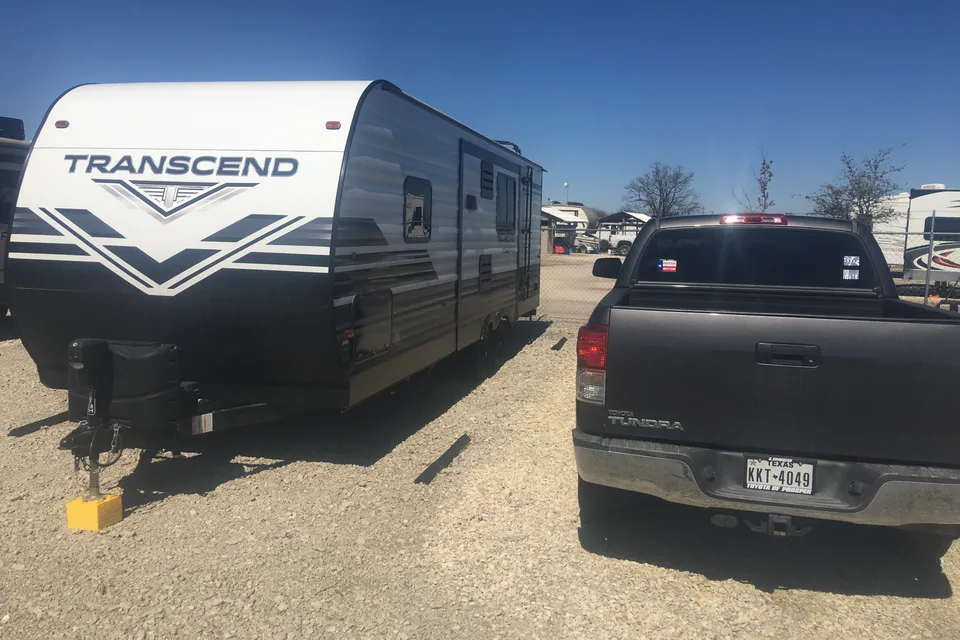 Christian 's Grand Design Transcend XPLOR 261BH Travel Trailer