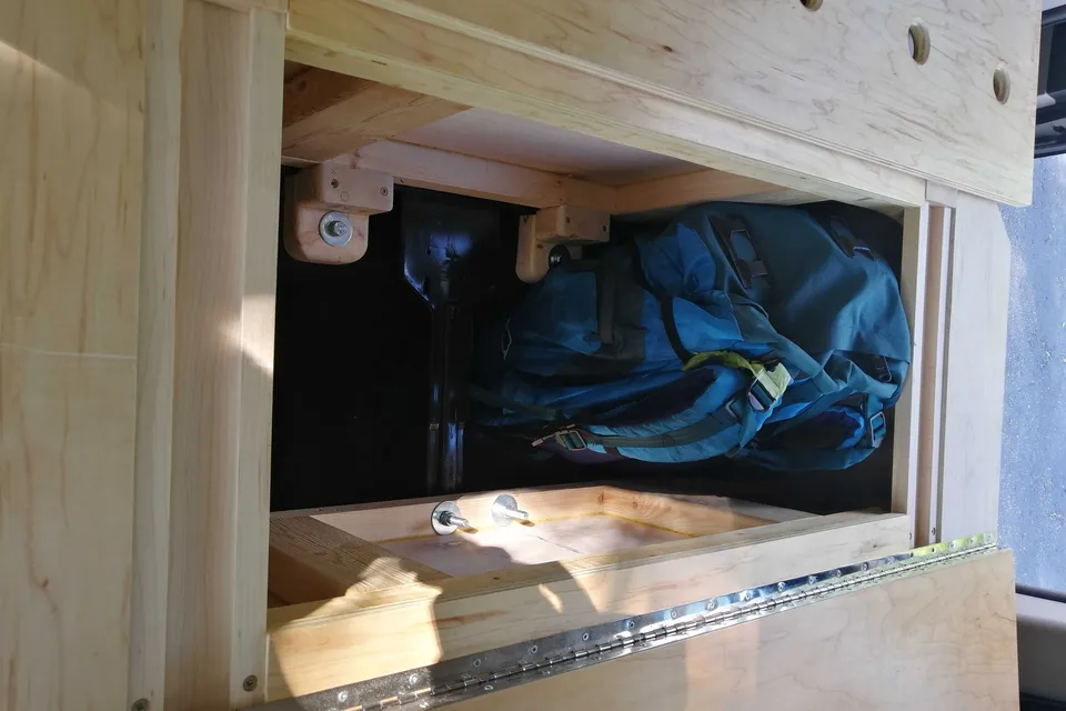 Budget Friendly go anywhere Stay anywhere Van conversion.