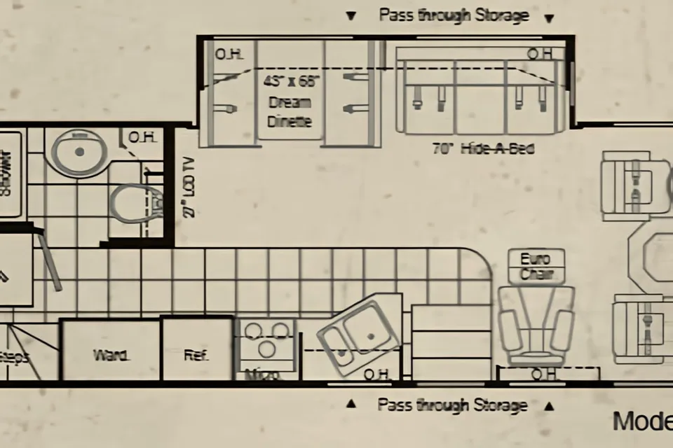 Class A Toyhauler 8 persons wheelchair access + garage for motorcycle, golfcart, ATV, 37 feet long