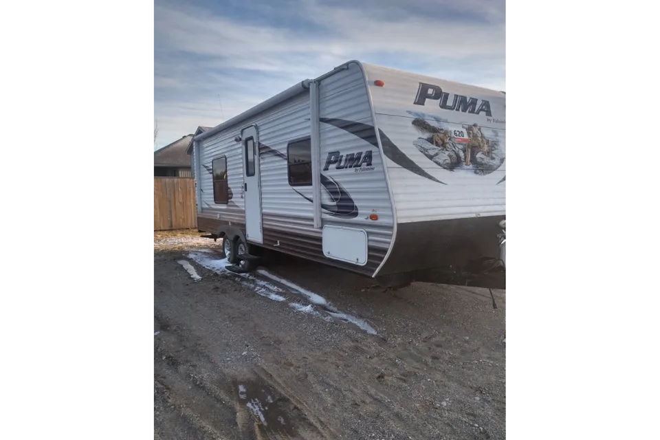 Forest River Puma 23 FB Travel Trailer