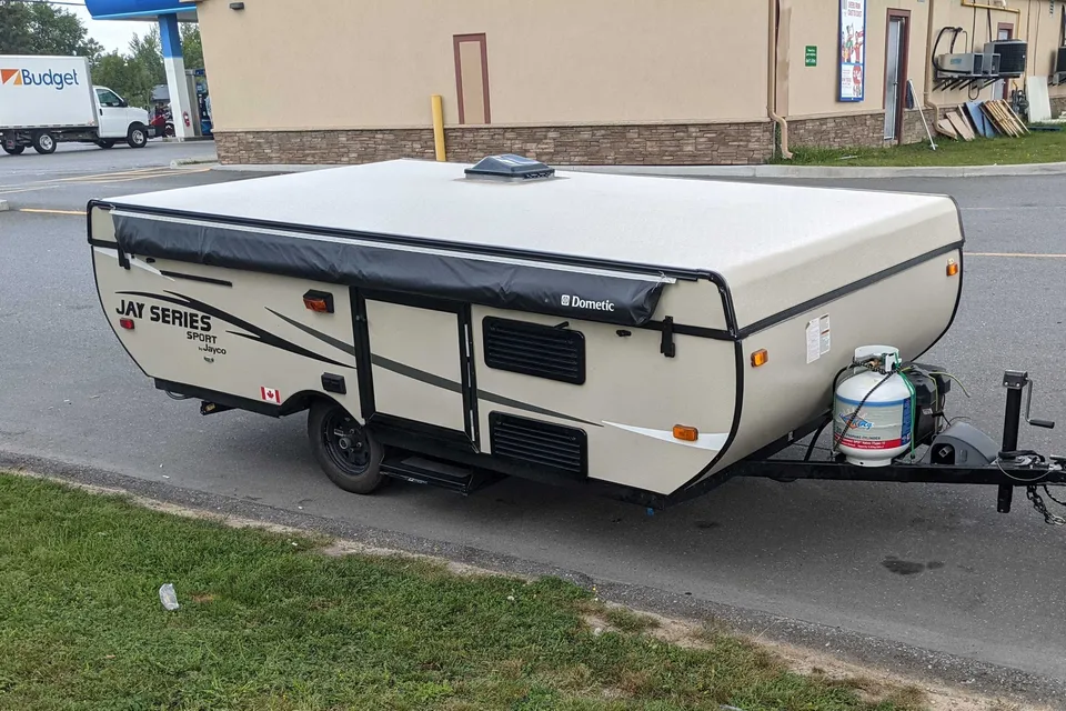 Luxury Jayco Jay Series Sport Tent Trailer
