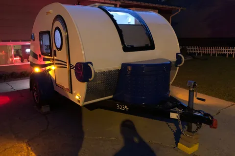 Glamping has never been more stylish, fun and convenient!