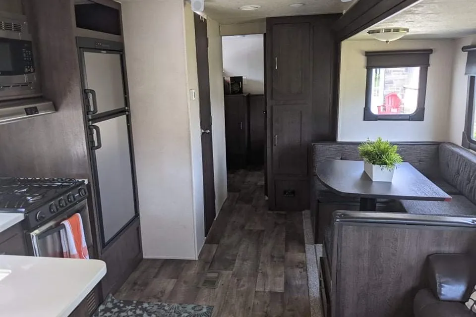 Chuck's Forest River Salem 30 BHS Travel Trailer