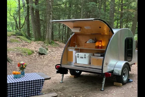 Teardrop Trailer 