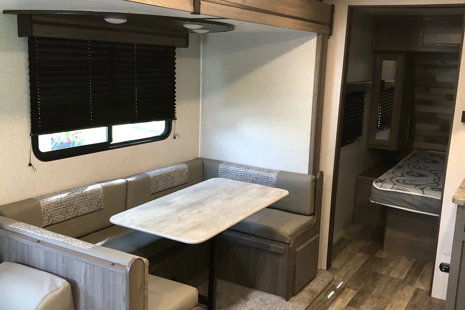 Jesse & Tracey’s  Keystone Crossroads Volante Travel Trailer