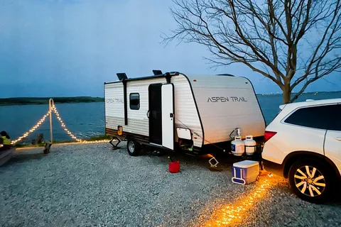🚐 The Campventure Cruiser 🚐 Sleeps 6 • Dutchman Travel Trailer • Ready for adventure!