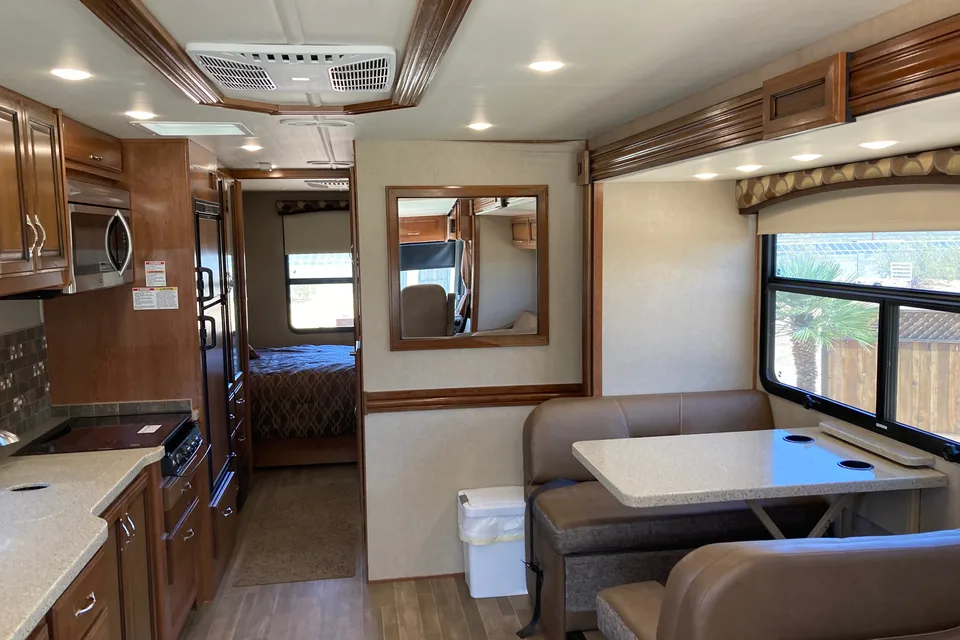 Karen's Fleetwood Flair Class A