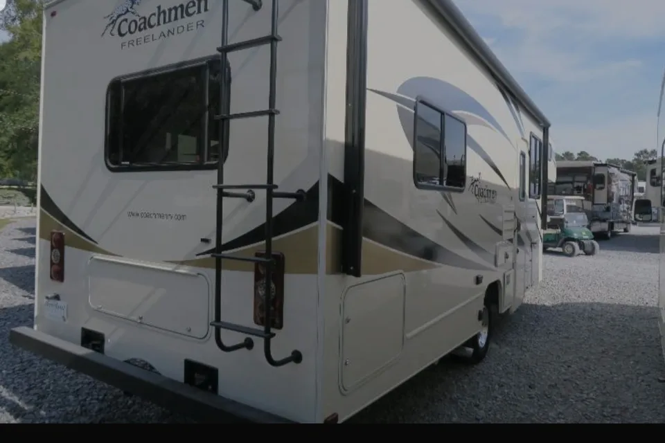 Scot's Coachman Freelander Class C