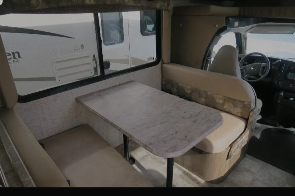 Scot's Coachman Freelander Class C