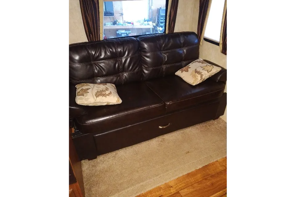 Forest River Wildwood 31KQBTS Travel Trailer