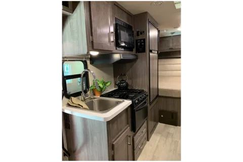 2020 Winnebago Minnie Winnie