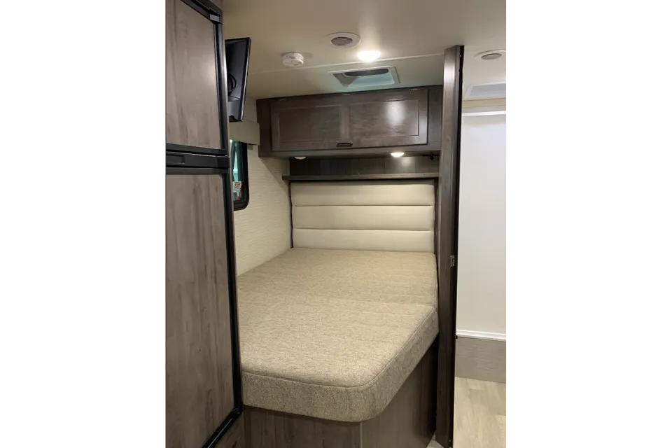 2020 Winnebago Minnie Winnie