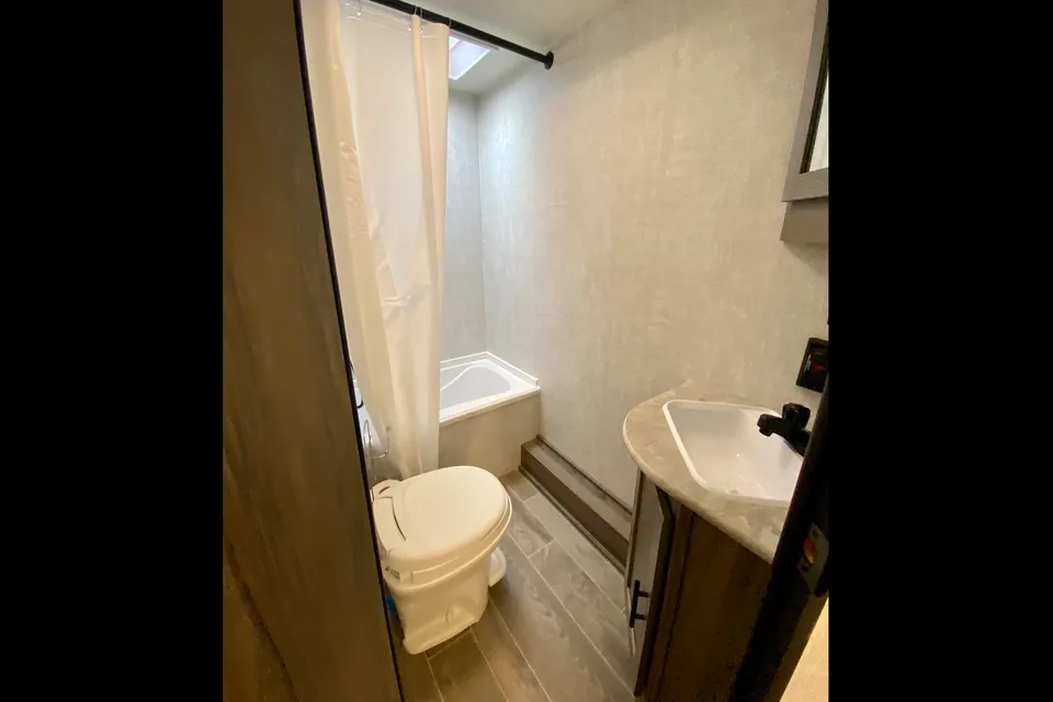 Karly's Super stunning new RV