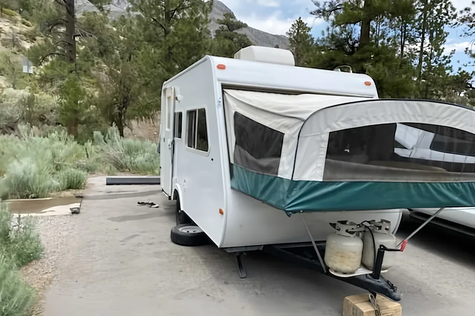 Tomie's Trail-Lite Bantam Hybrid