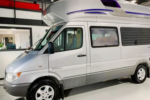 CONDO ON WHEELS -   SPRINTER WESTFALIA 