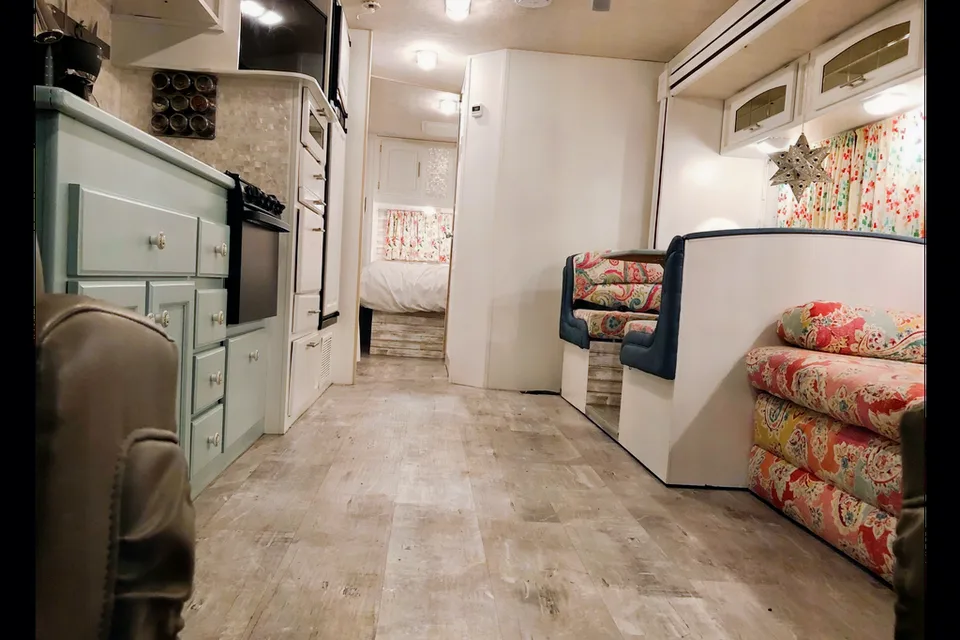 Dave's Roaming Beach House