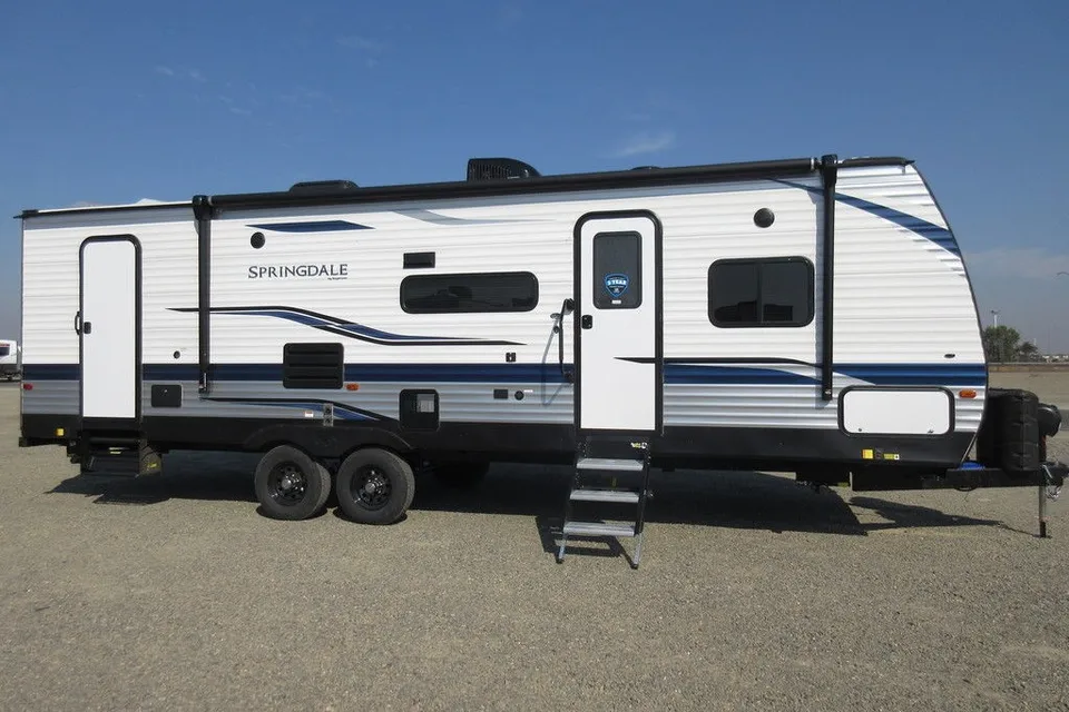 [19] Stress Free RVs - 2021 - XL Bunkhouse Springdale luxury