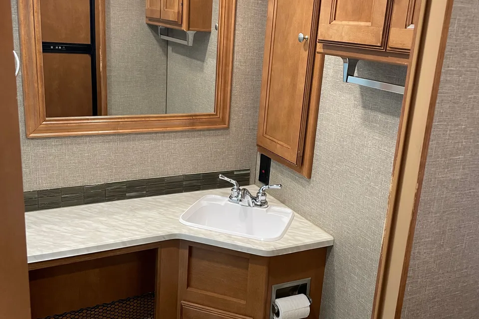 Winnebago  sun star 29 v