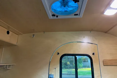 Retro Style Teardrop Camper Trailer (Santa Cruz area)