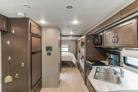 RV Goldie Thor Motor Coach Freedom Elite Class A