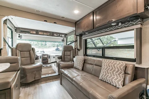 RV Goldie Thor Motor Coach Freedom Elite Class A