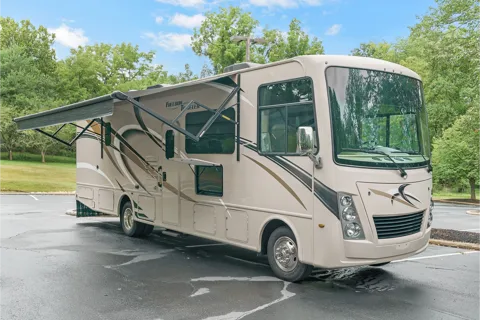 RV Goldie Thor Motor Coach Freedom Elite Class A