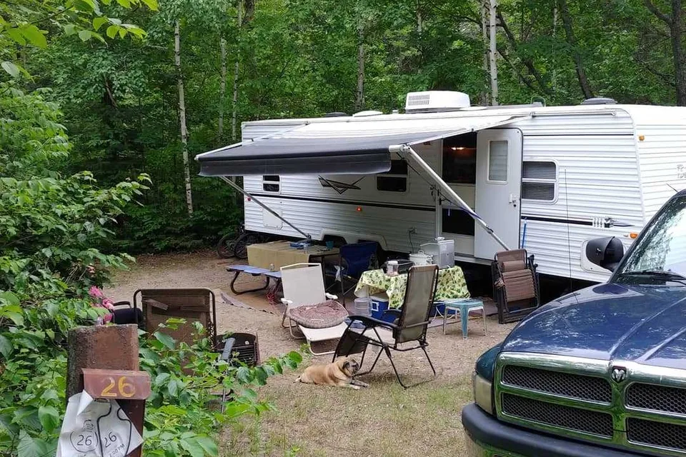 Belair Travel Trailer by Crossroads