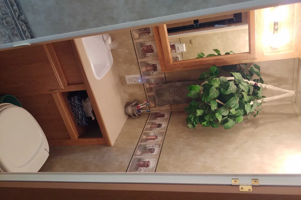 Belair Travel Trailer by Crossroads