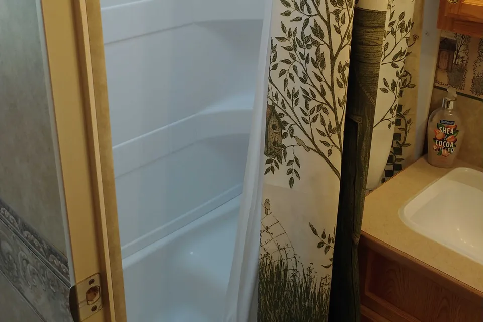 Belair Travel Trailer by Crossroads