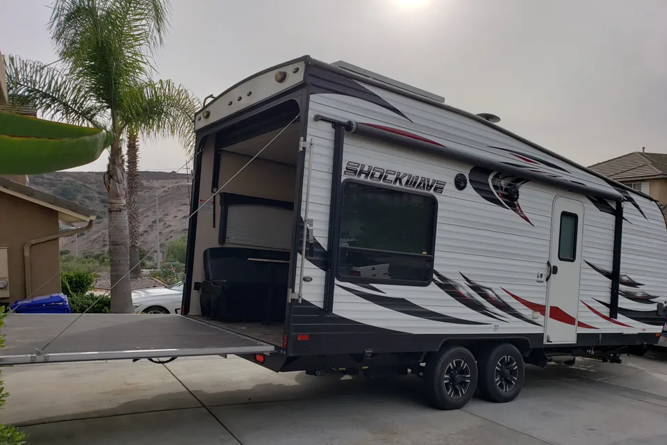 2017 Forest River Shockwave  Toy Hauler 