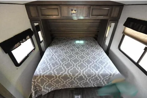 Den's 2021 Couples Travel Trailer