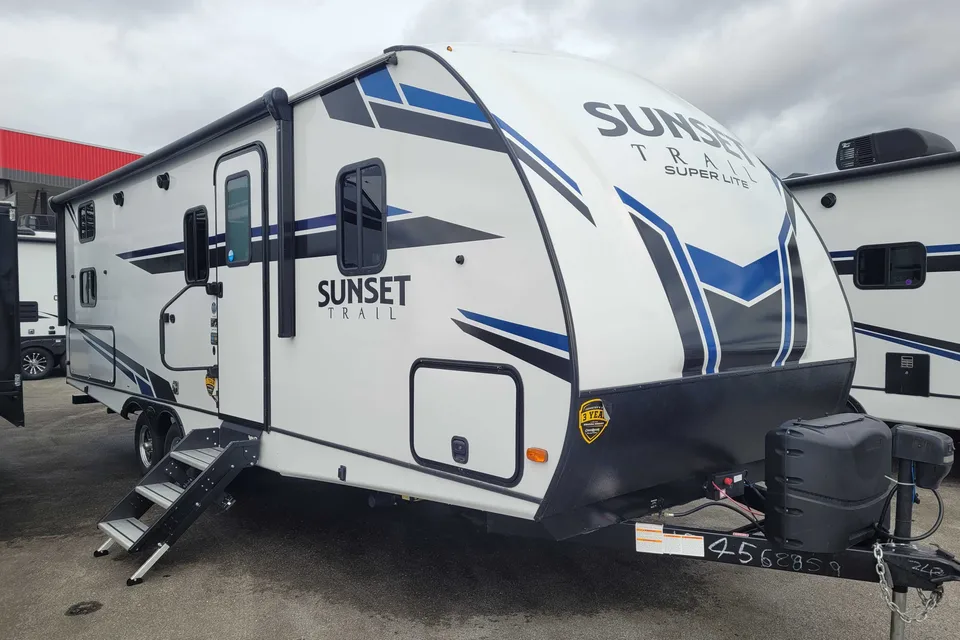 2021 Sunset Trail 242BH
