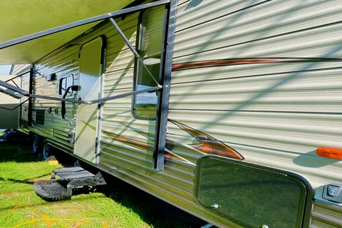 Forest River 26DBH  Travel Trailer