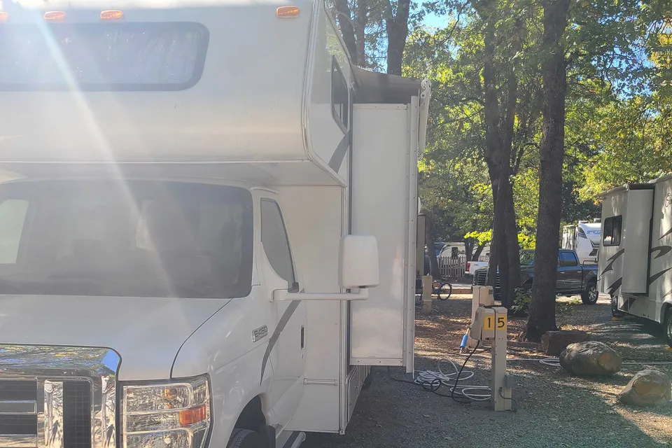 OMAR's Coachmen   Freelander Class C