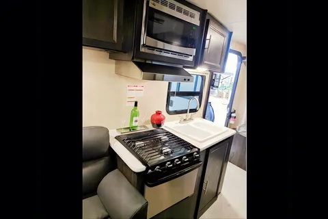 Queen of the Rock Hybrid Camper