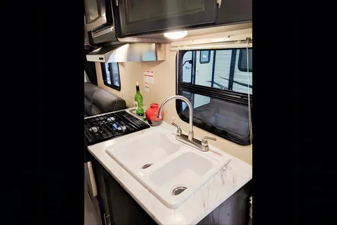 Queen of the Rock Hybrid Camper