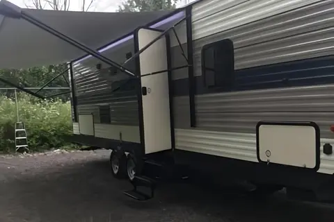 Adam's Sportsmen KZ Travel Trailer