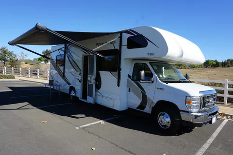 2020 Four Winds Adventure Wagon