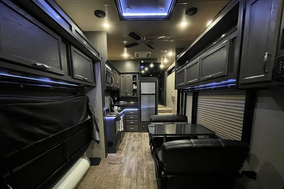 Genesis Supreme Rv 40CR Fifth Wheel Delivery