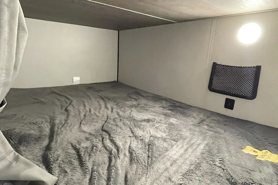 Jay & Cait’s Springdale 27BH Travel Trailer