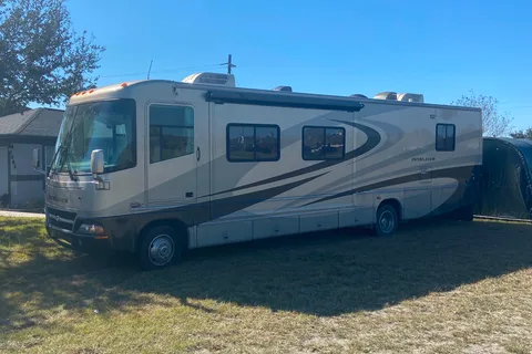 Brian's Damon Intruder Class A