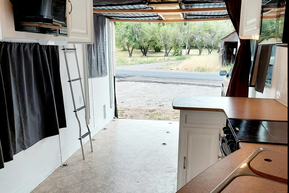 Family Fun Toy Hauler, Great for Hunting, Glamping and Get-Togethers!