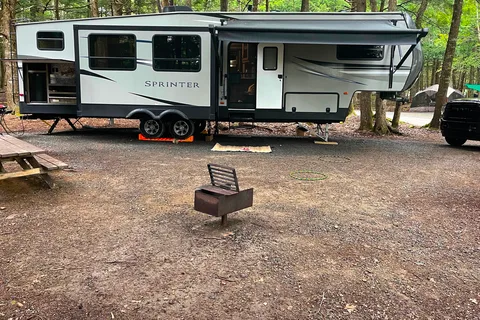 Andrew's Keystone 32BH Fifth Wheel