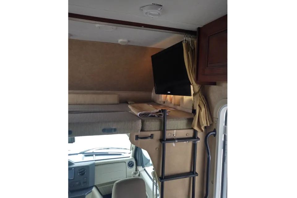 2014 Forest River Sunseeker 2300 Class C
